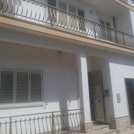 Casa Palane Feriehus *